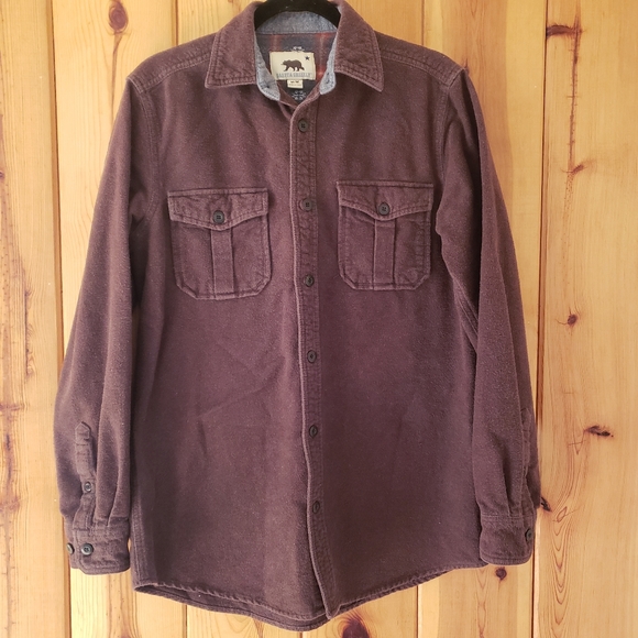 Dakota Grizzley Other - Dakota Grizzly button down shirt size medium